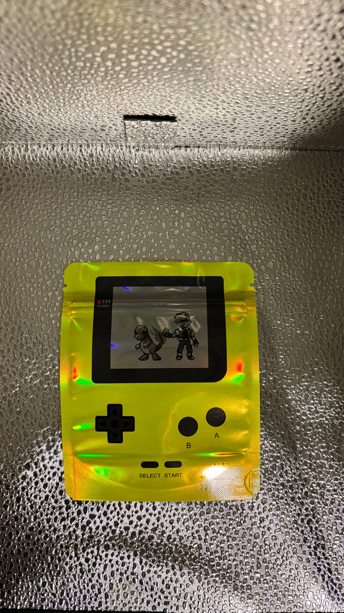 Druckverschlussbeutel im Retro Handheld Design