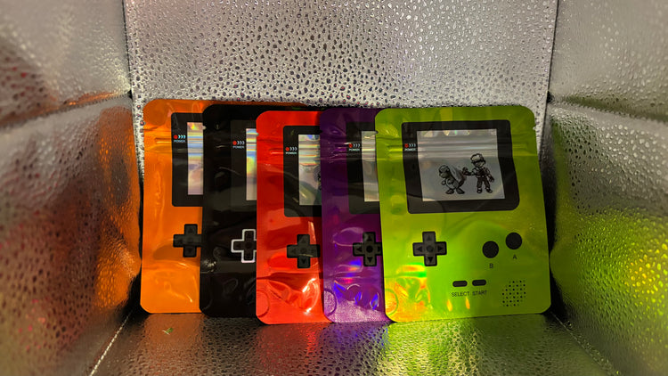 Druckverschlussbeutel im Retro Handheld Design